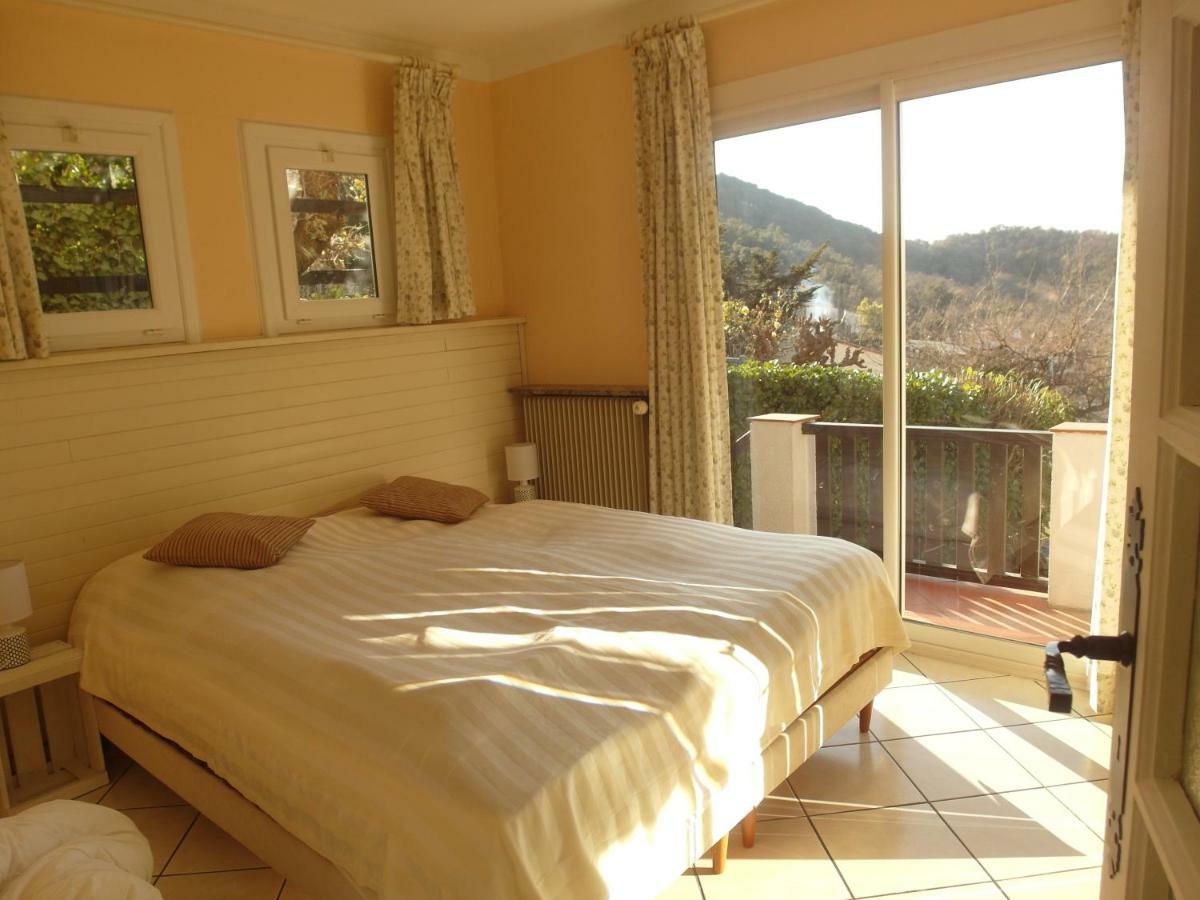 Le Petit Charme Apartamento Laroque-des-Albères Exterior foto